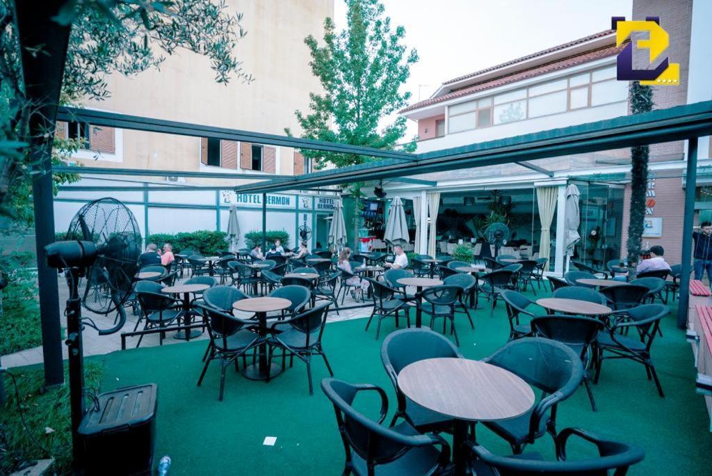Hotel Bermon Tirana Exterior photo